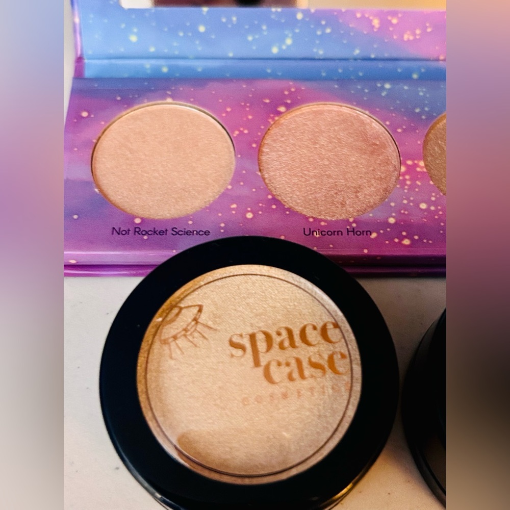 Bundle of 3 Space Case Cosmetics